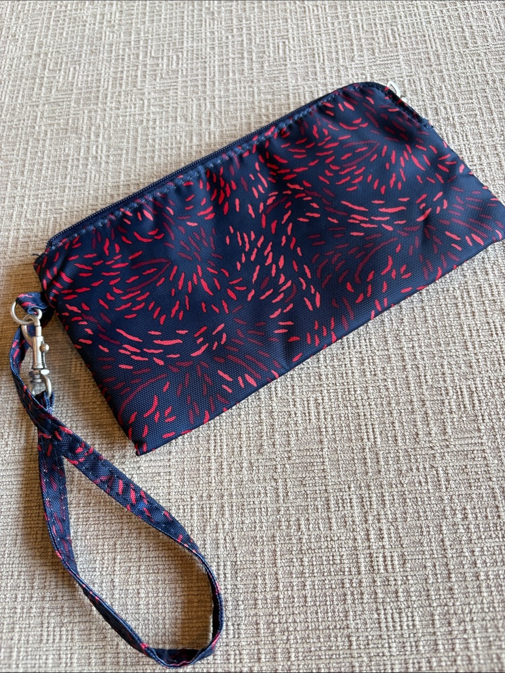 Baggallini wristlet - Picture 5 of 6